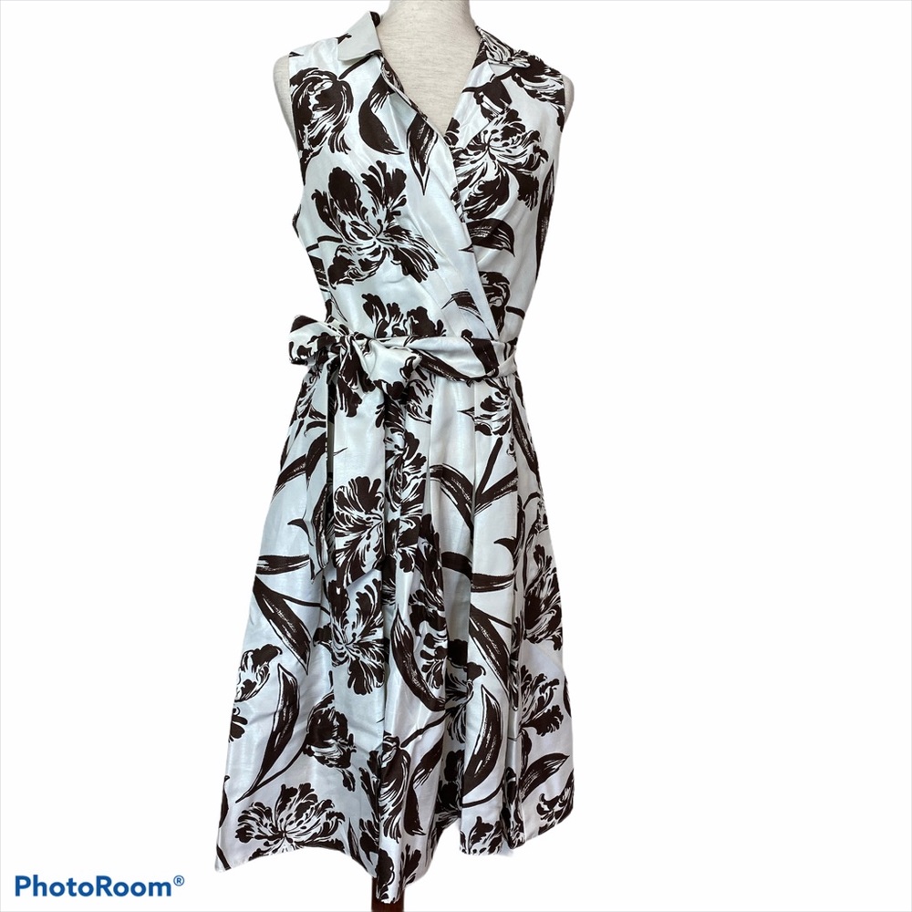 Jessica Howard brown and white floral print dress